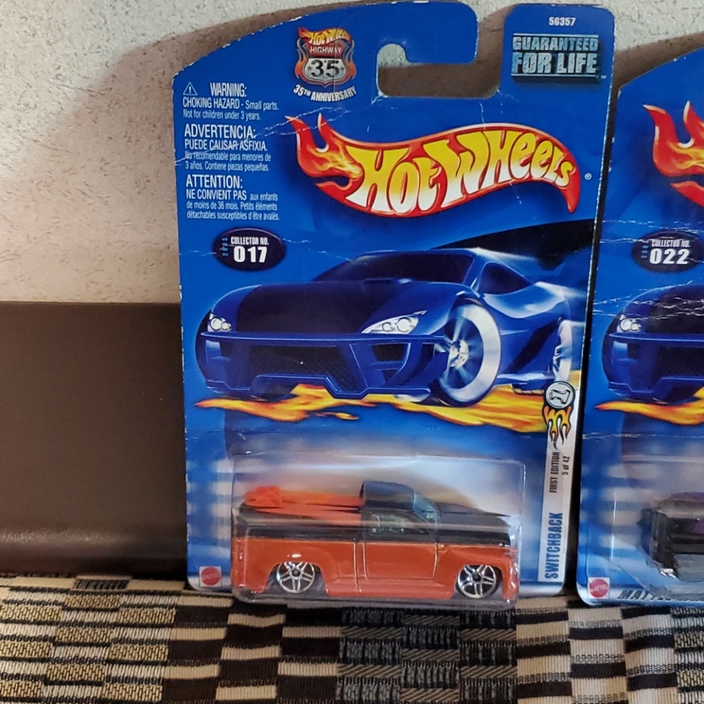 Hotwheels toy cars 2002 - Picture 4 of 5
